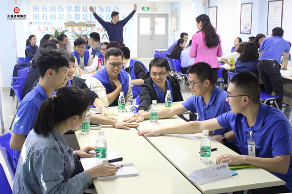 熱烈祝賀德永佳《企業(yè)內(nèi)訓(xùn)師培訓(xùn)TTT》研修課程成功舉辦！