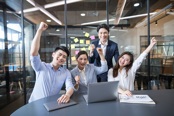 營銷戰(zhàn)略專家：助力企業(yè)業(yè)績(jī)?cè)鲩L(zhǎng)