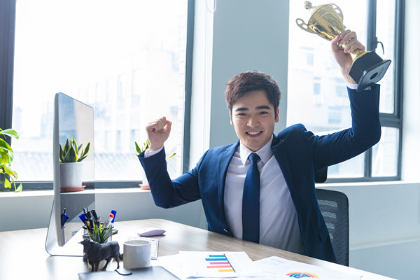 合理控制薪酬成本，提高企業(yè)利潤與員工福利水平