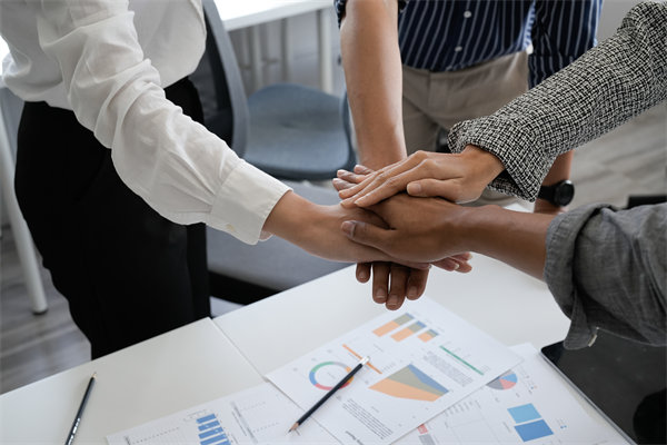 跨國企業(yè)薪酬設(shè)計挑戰(zhàn)：如何跨越地域差異？