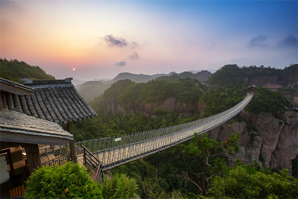 臺州管理咨詢機構如何助力企業(yè)戰(zhàn)略規(guī)劃落地？