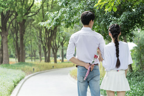 廣東一公司發(fā)錢鼓勵(lì)員工談戀愛，品牌營(yíng)銷怎么看？