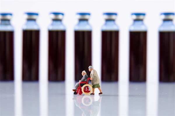 為啥有些老人沉迷購買保健品？對品牌營銷有何啟示？