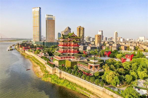 企業(yè)如何借助南昌薪酬咨詢公司優(yōu)化薪酬結構以激勵員工？