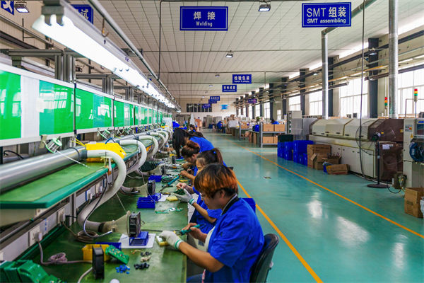 中企電話被美客戶打爆：一船難求，關(guān)聯(lián)企業(yè)年度經(jīng)營計劃怎么看？