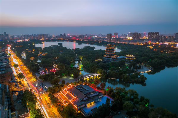 戰(zhàn)略規(guī)劃總落空？濟南戰(zhàn)略咨詢公司如何讓目標落地有跡可循？